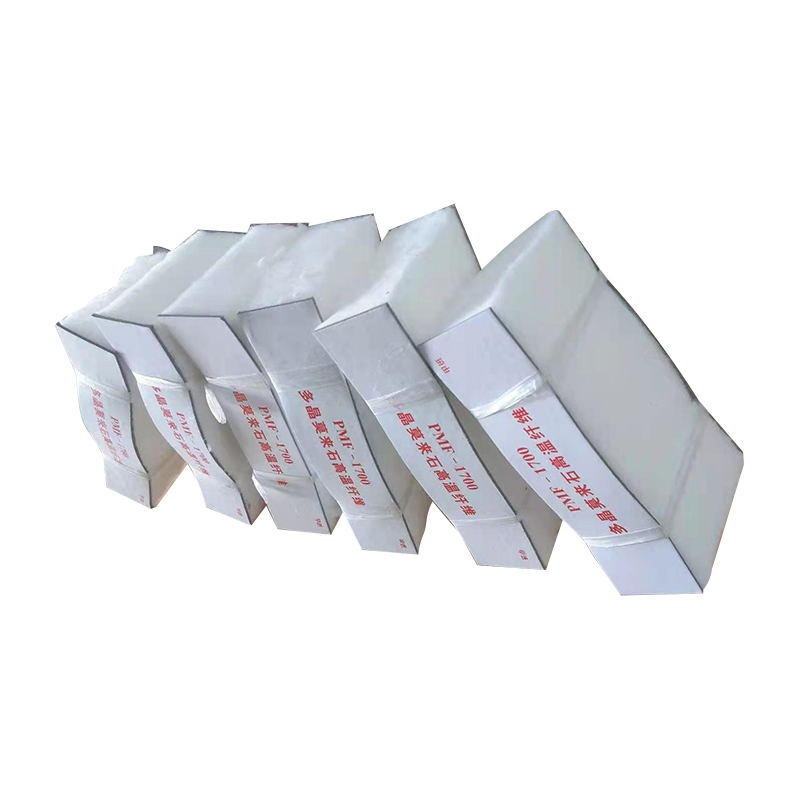 Blok z polykrystalických mullitových vláken